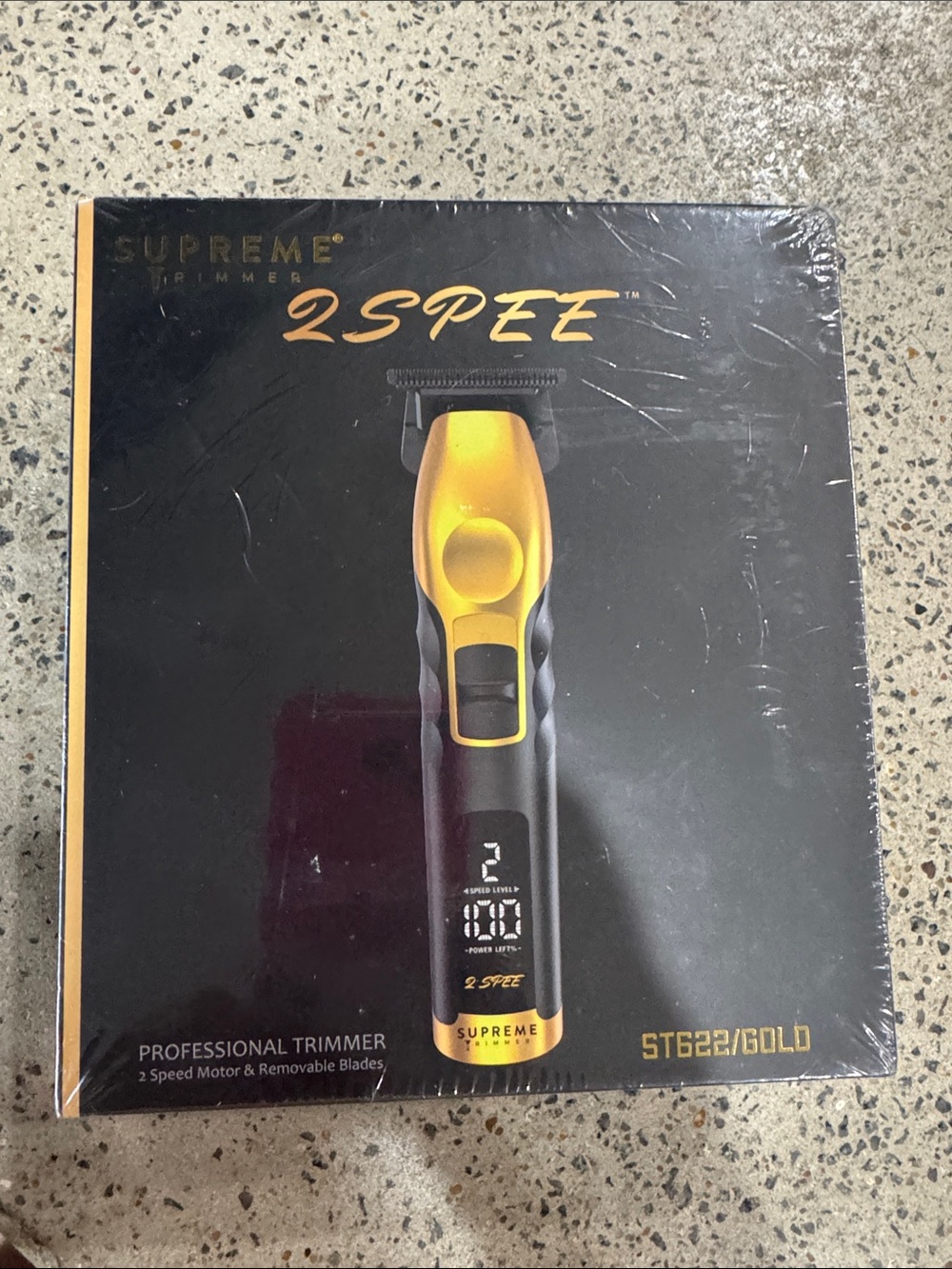 Supreme 2SPEE Trimmer in Gold and Black